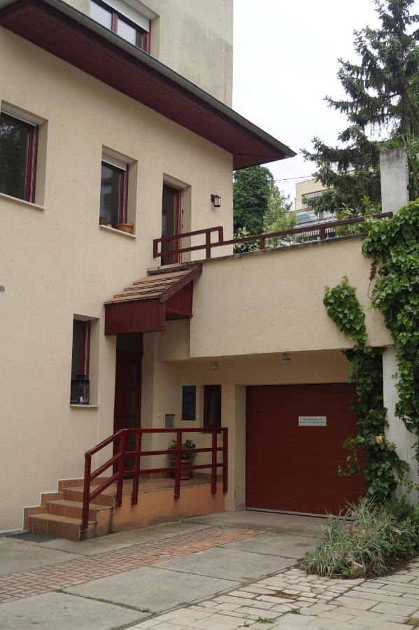 Ria's Apartamento Budapest