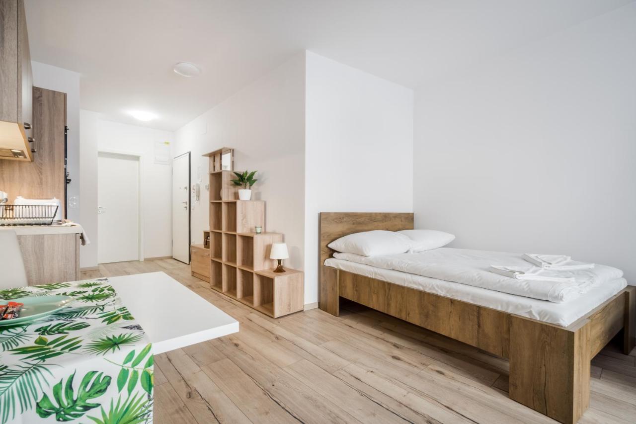 Apartment Bpr Brody Street *
