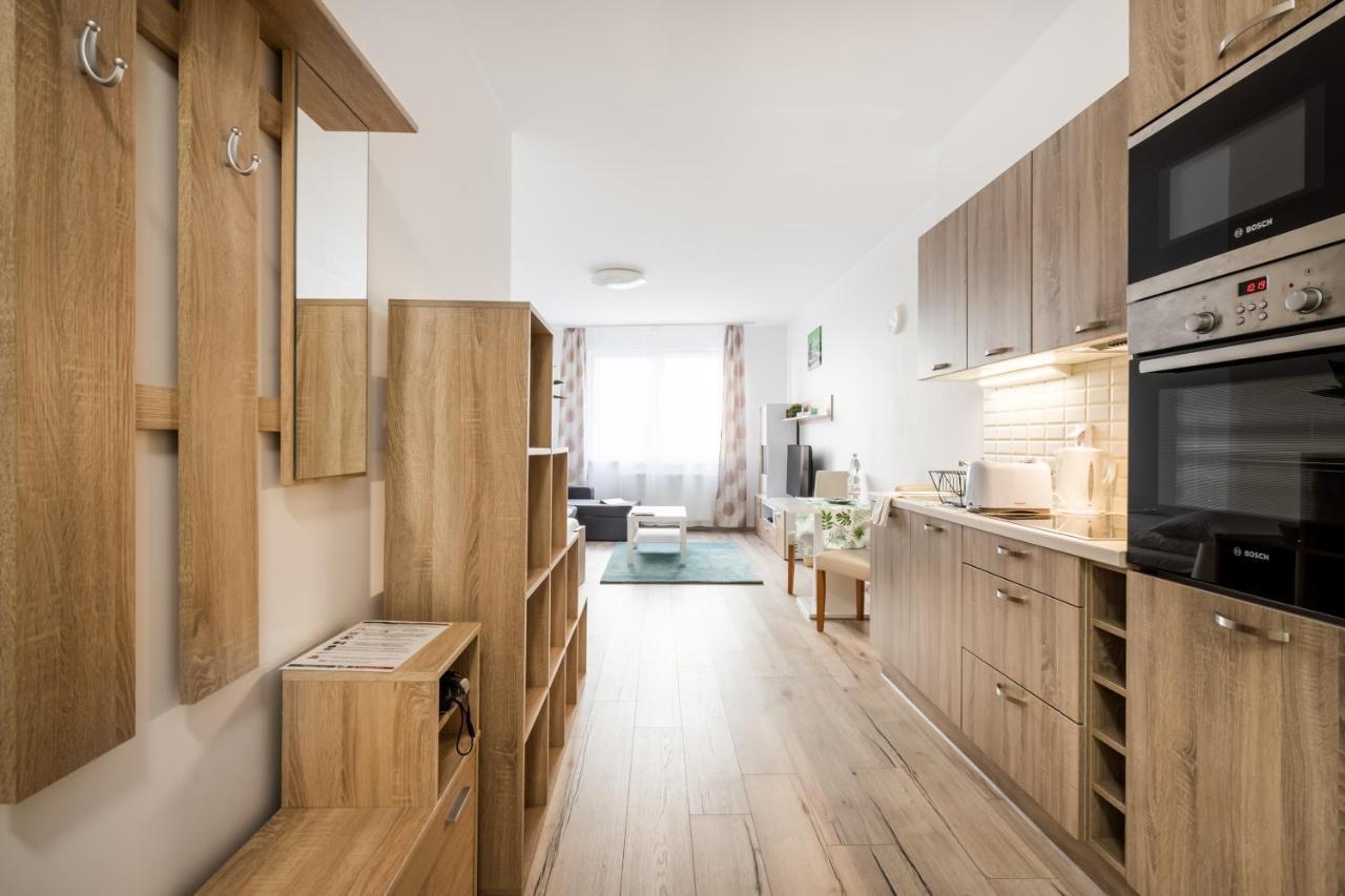 Bpr Brody Street Apartment *
