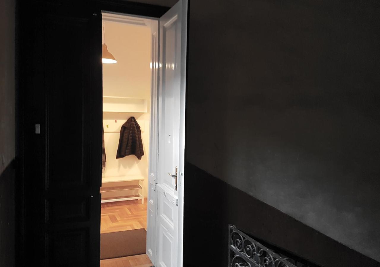 Luxury New Cozy Flat At Dob Street Nearby Gozsdu Court * Budapest