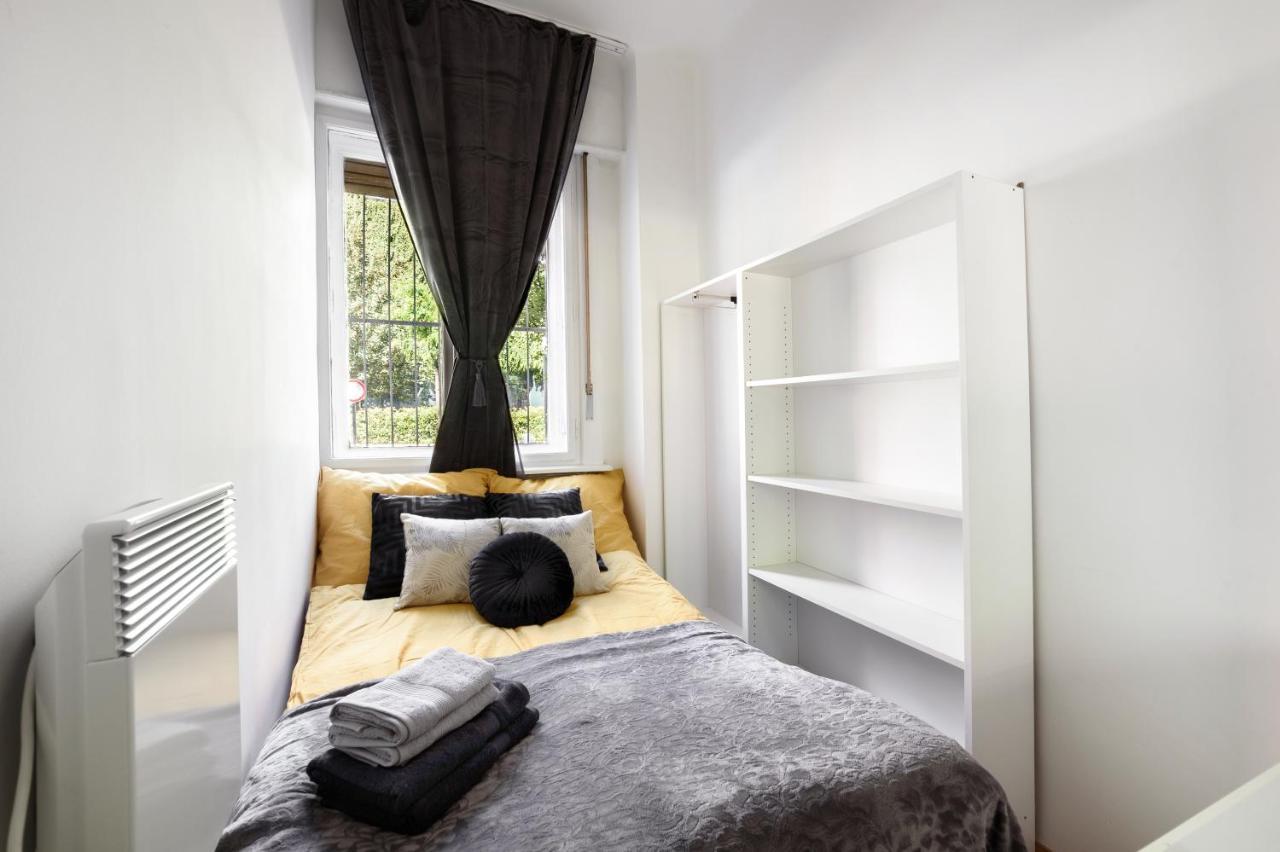 Buda Centre Homes By The Allee Shopping Mall * Budapest