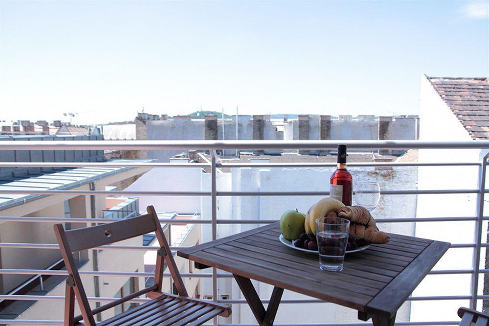Corvin Plaza Apartamentos&suites 3* Budapest