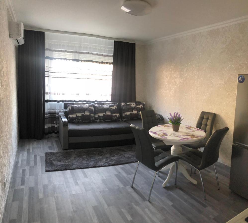 Marton Apartman Lägenhet Budapest