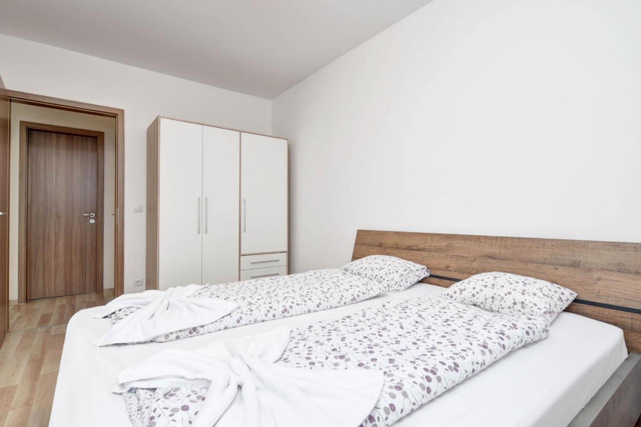 Vision Aparthotel 3*