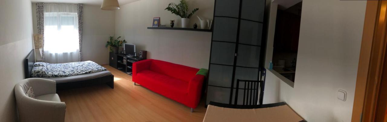Cozy In District 8 Apartmán