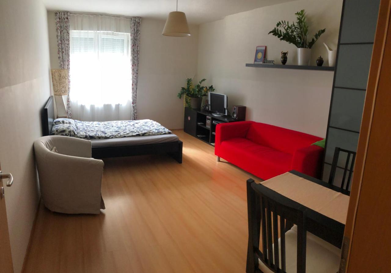 Cozy In District 8 Apartmán