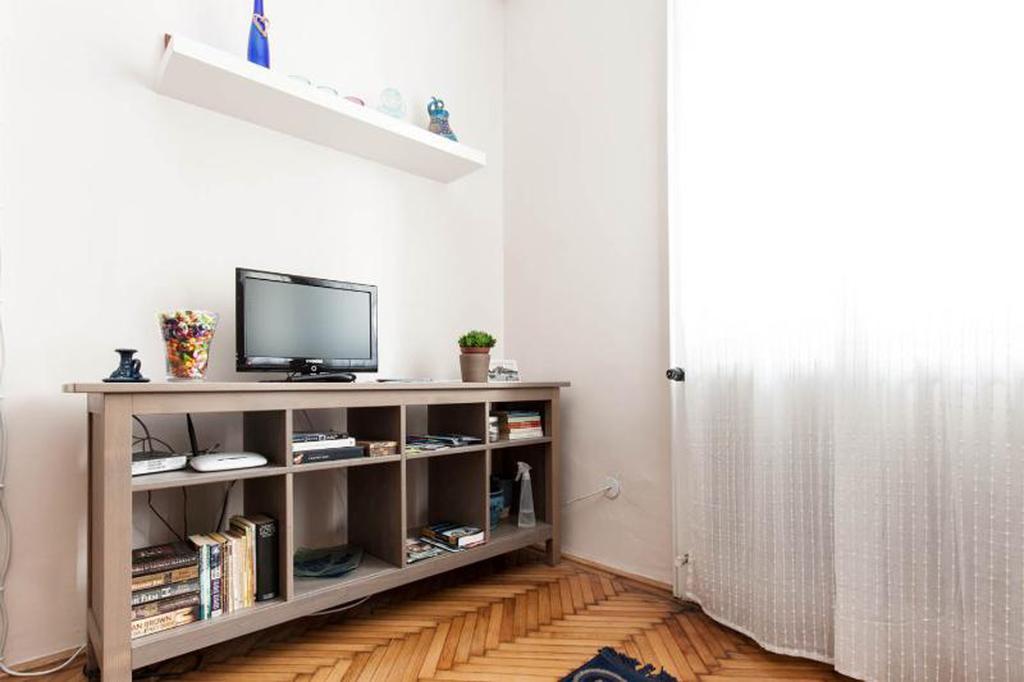 Apartment Away *
