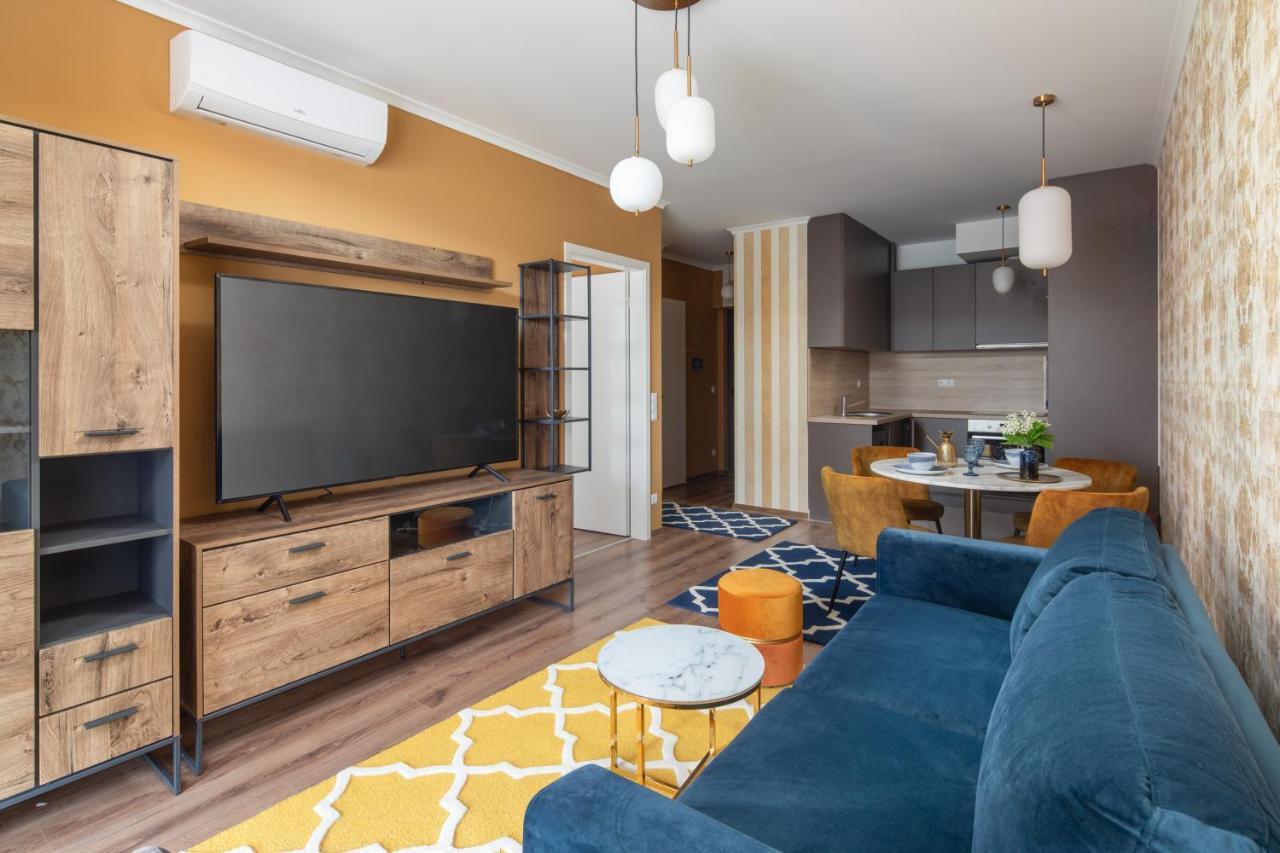 Vision Aparthotel 3*
