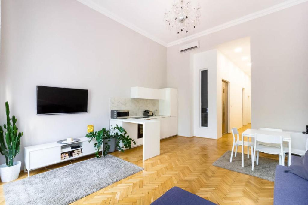 Luxury Lisbeth Apartman Budapest Apartment *
