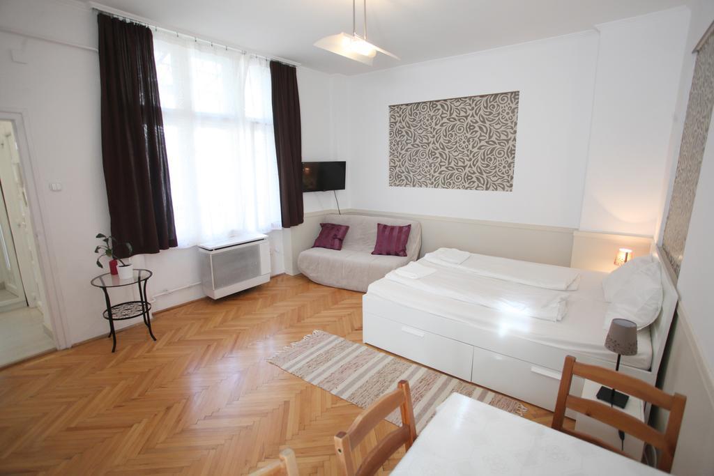 Lägenhet D.Five Astoria Apartment *