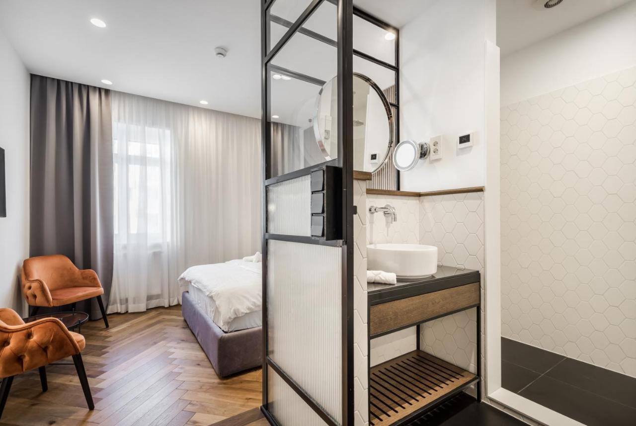 Eye- Boutique Suites, By Bqa Hotel Budapest