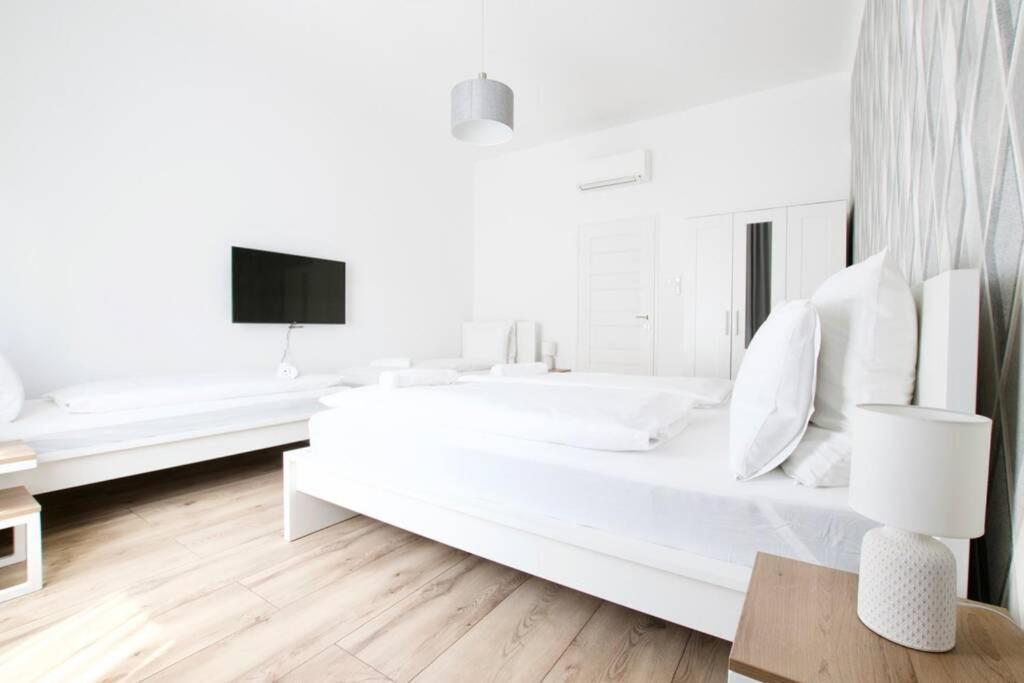Apartamento Premium By Hi5-vaci Str. 3 Bedroom