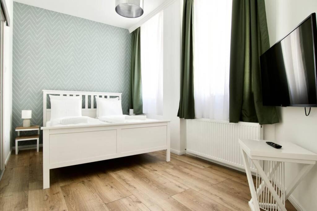 Premium By Hi5-vaci Str. 3 Bedroom Apartamento Budapest