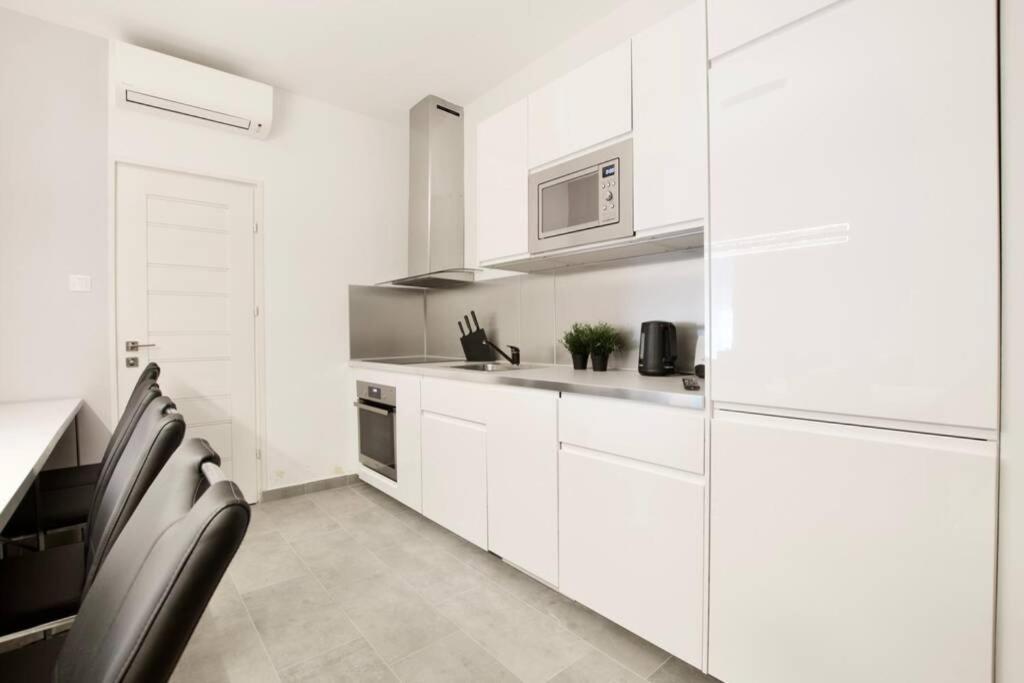 Apartamento Premium By Hi5-vaci Str. 3 Bedroom *