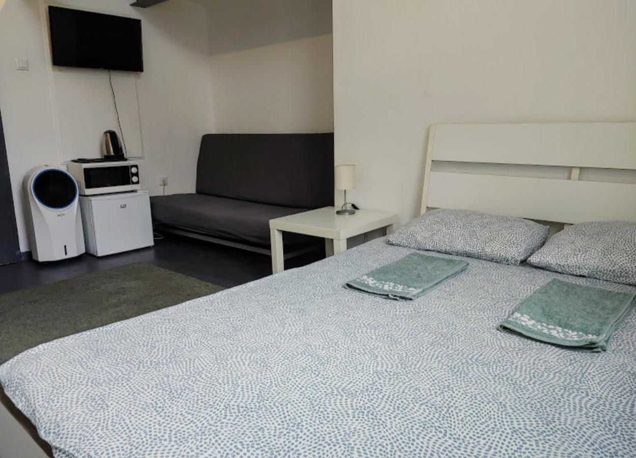 Sleepover Center Guestrooms