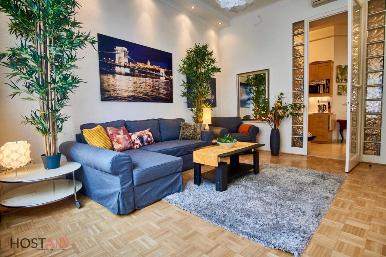 M52 - Hostaid Apartament