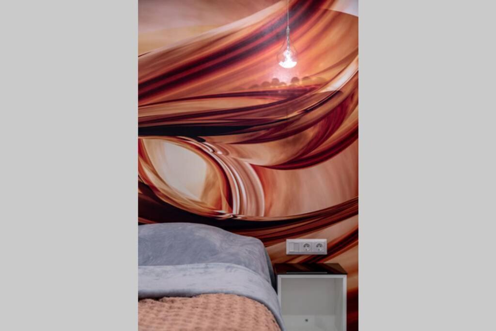 Premium By Hi5-king Street's Luxury *