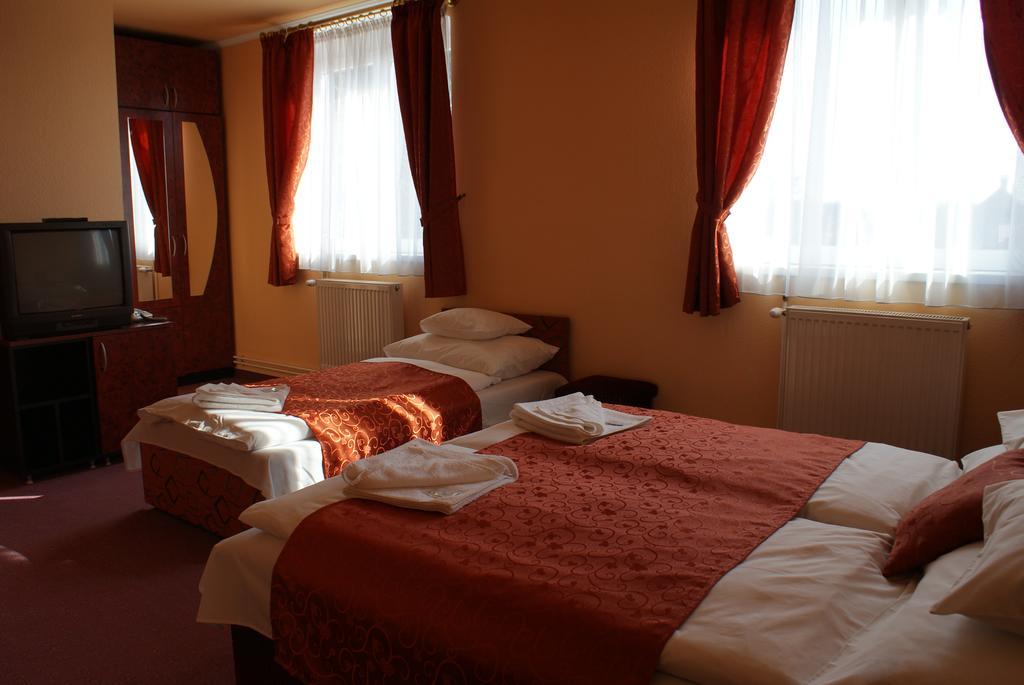 Hotel Palota City Budapest