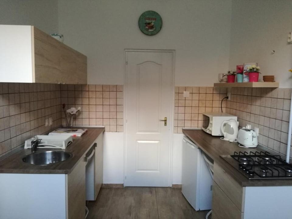 Centre *