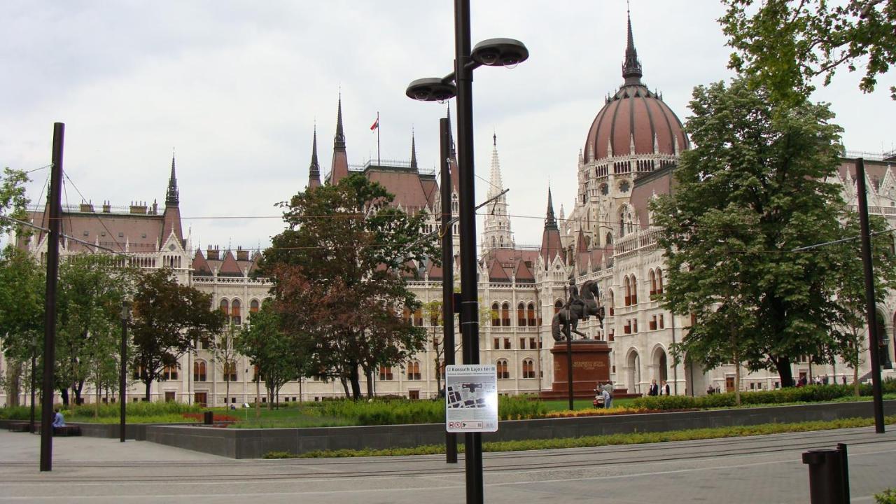 Melinda 2 * Budapest
