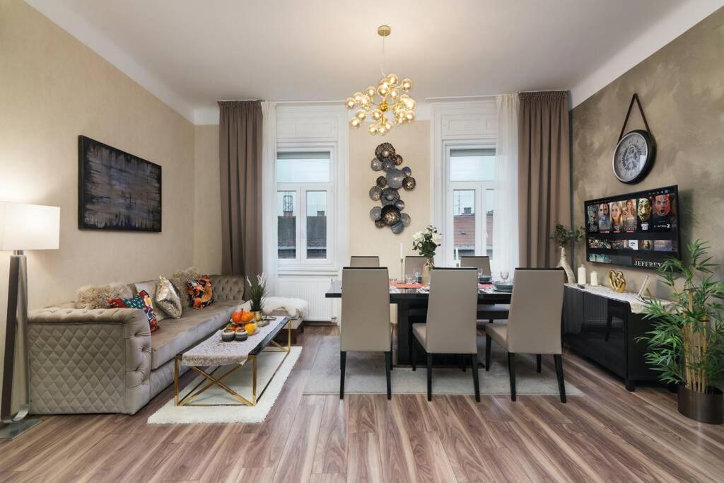 Contemporary Hidden Gem Art-deco Lägenhet *