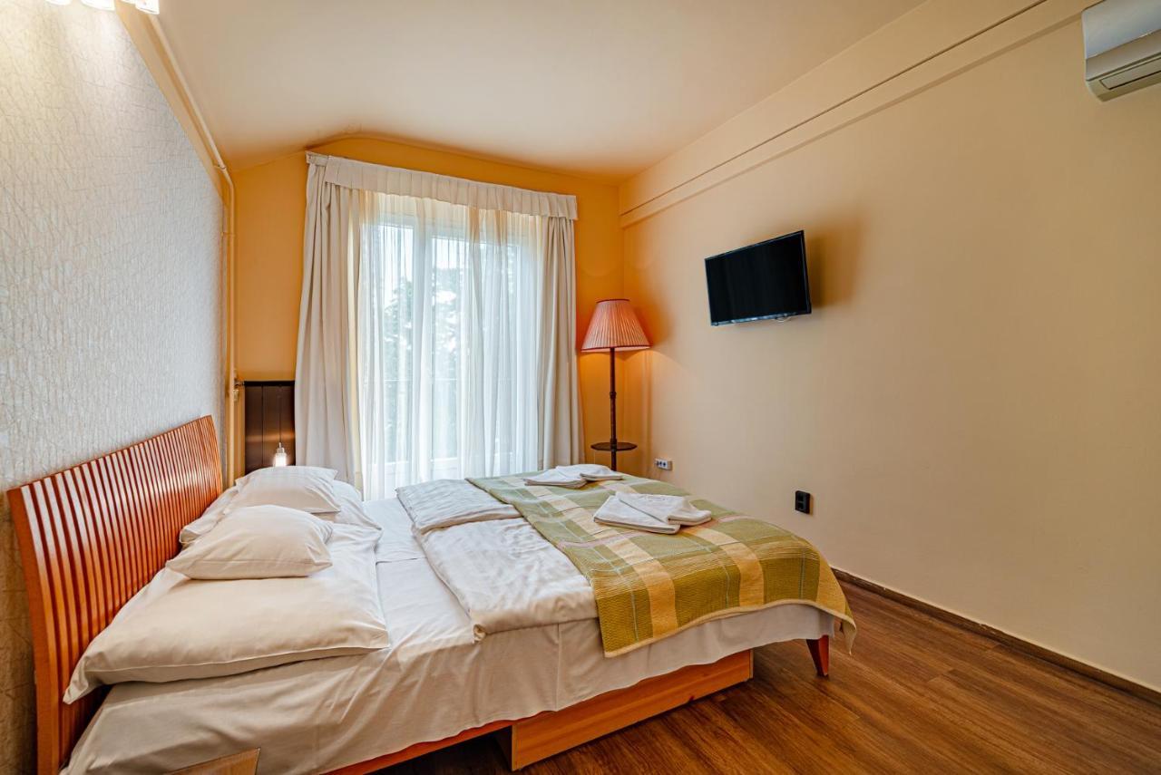 Bobbio Budapest