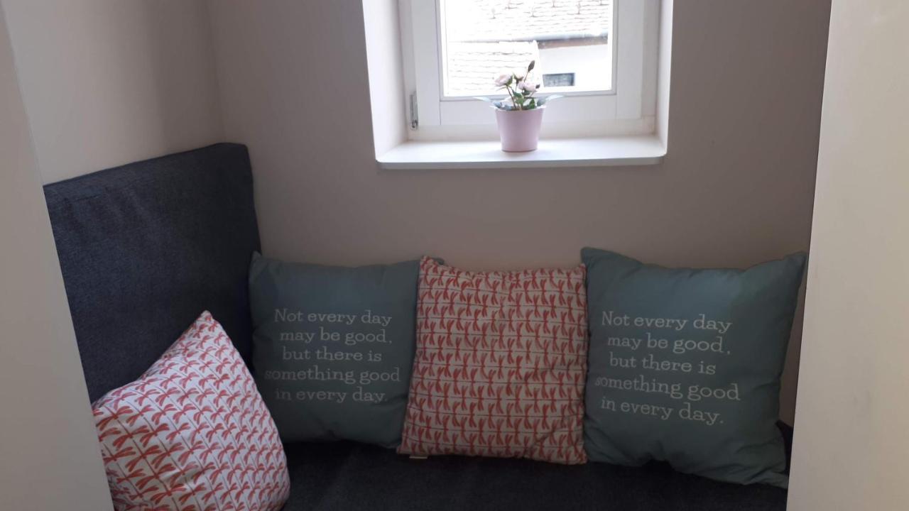 Apartamento Gizella *
