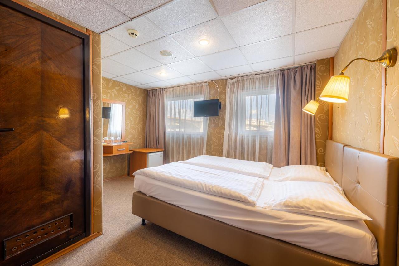 Grand Jules - Boat Bateau-hôtel