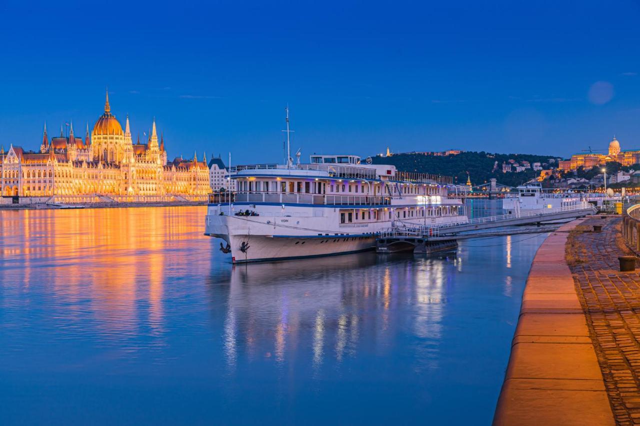 Grand Jules - Boat 3*