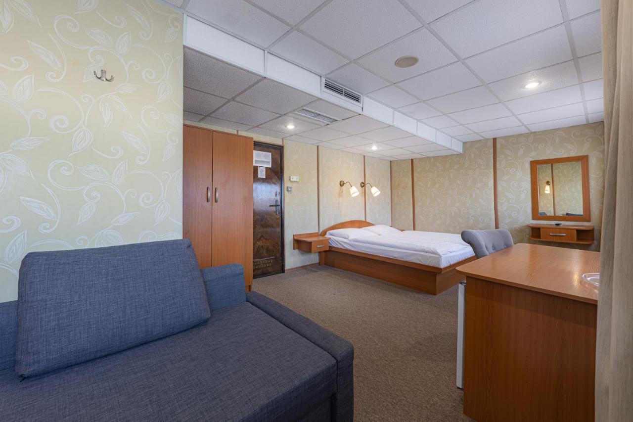 Grand Jules - Boat Budapest