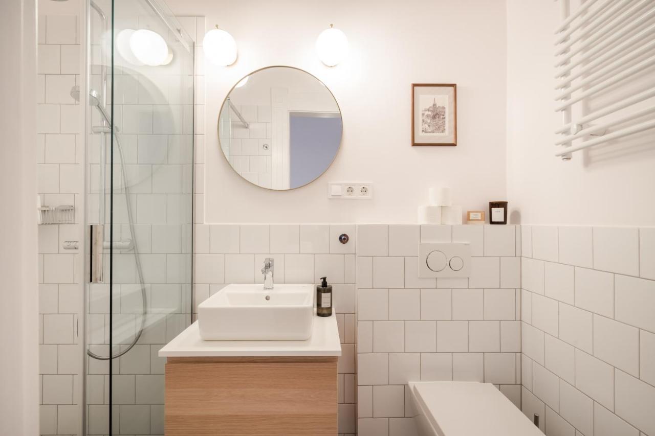 Bpr Scandi - Designer At Kiraly Street With Ac * Budapest