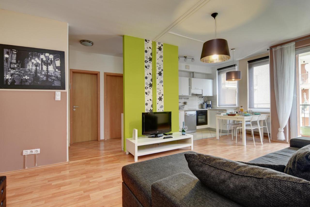 Vision Aparthotel 3*