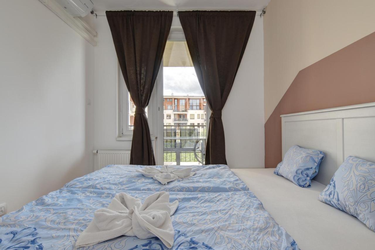 Aparthotel Vision