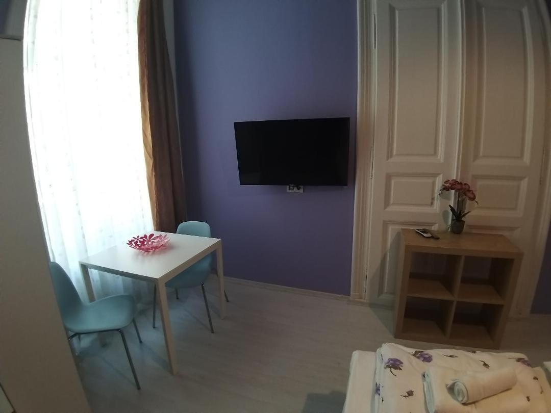 Melisa Apartment *