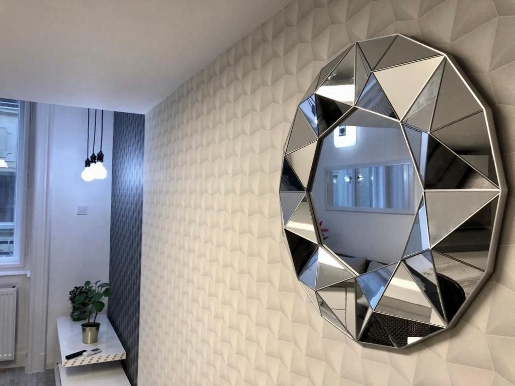 Apartment Corvin Ruinpub Designed
