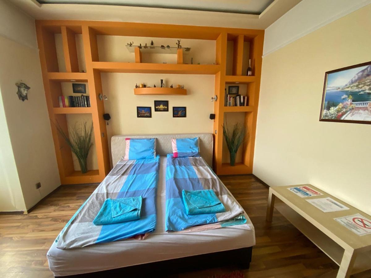 Apartament Lovely Heroes' Square *