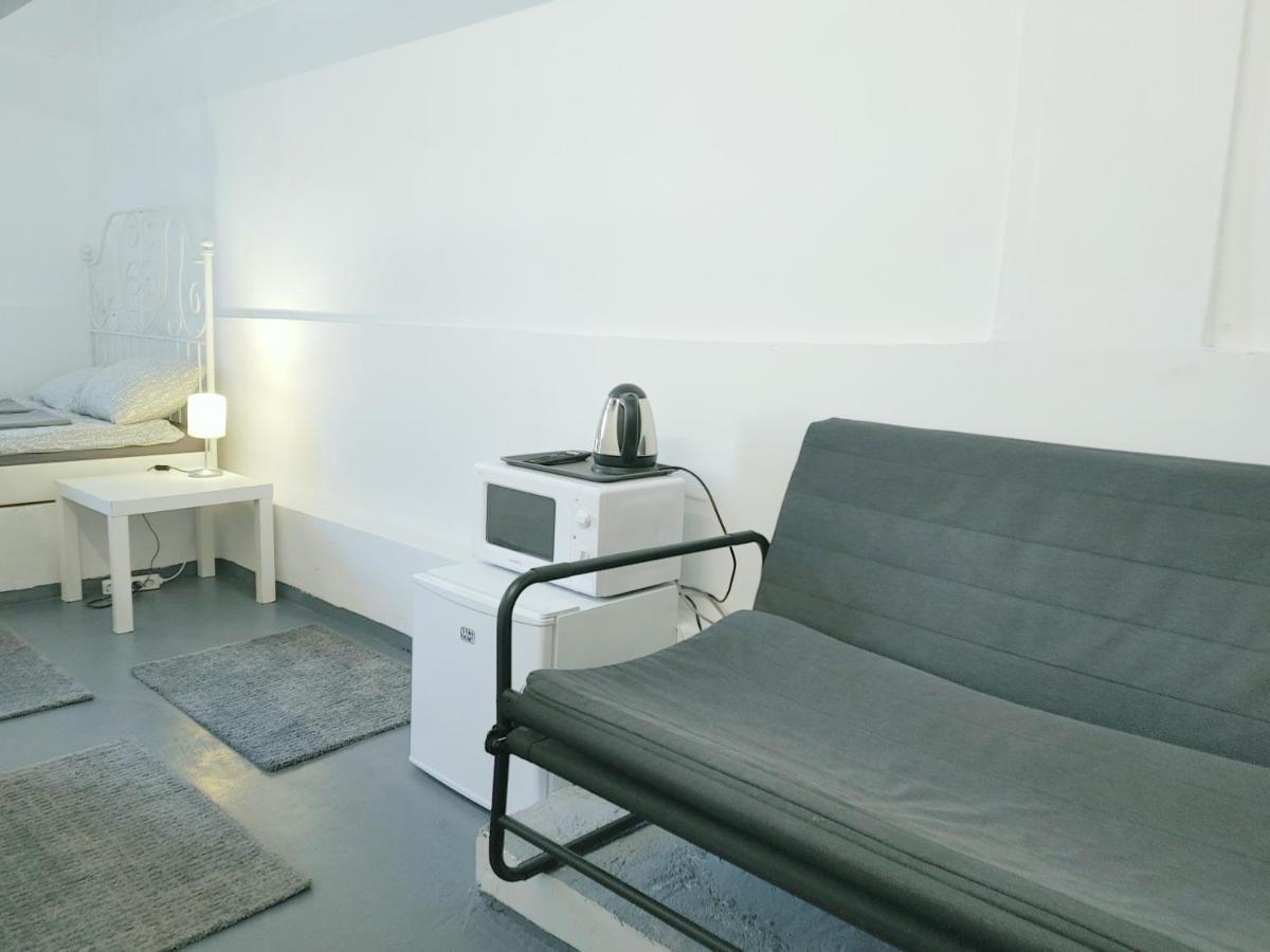 Pensjonat Sleepover Center Guestrooms 3*