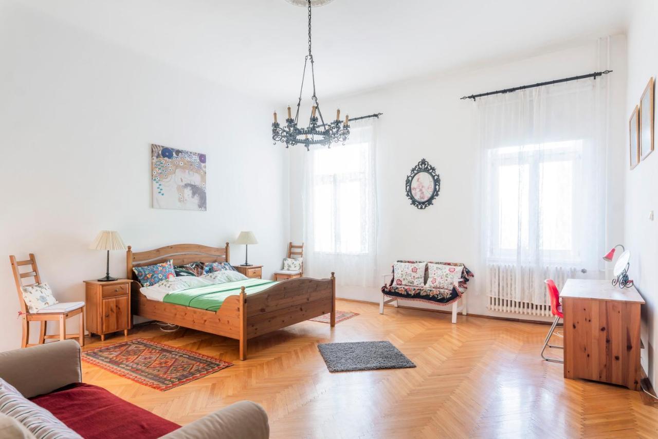 Váci Utca * Budapest