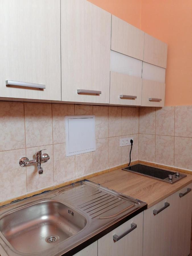 Keleti Apartamento *