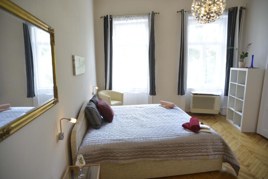 Peter's Apartment
