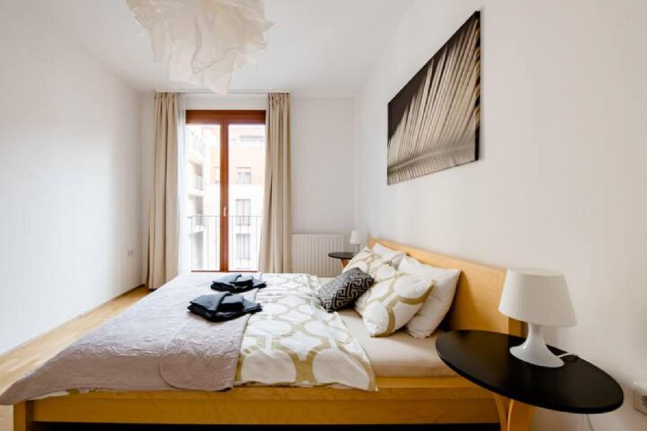 Apartamento Kazinczy-New Development-French Balcony *