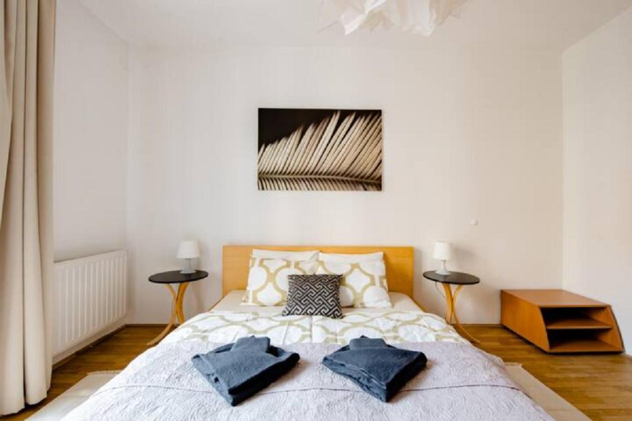 Apartamento Kazinczy-New Development-French Balcony *