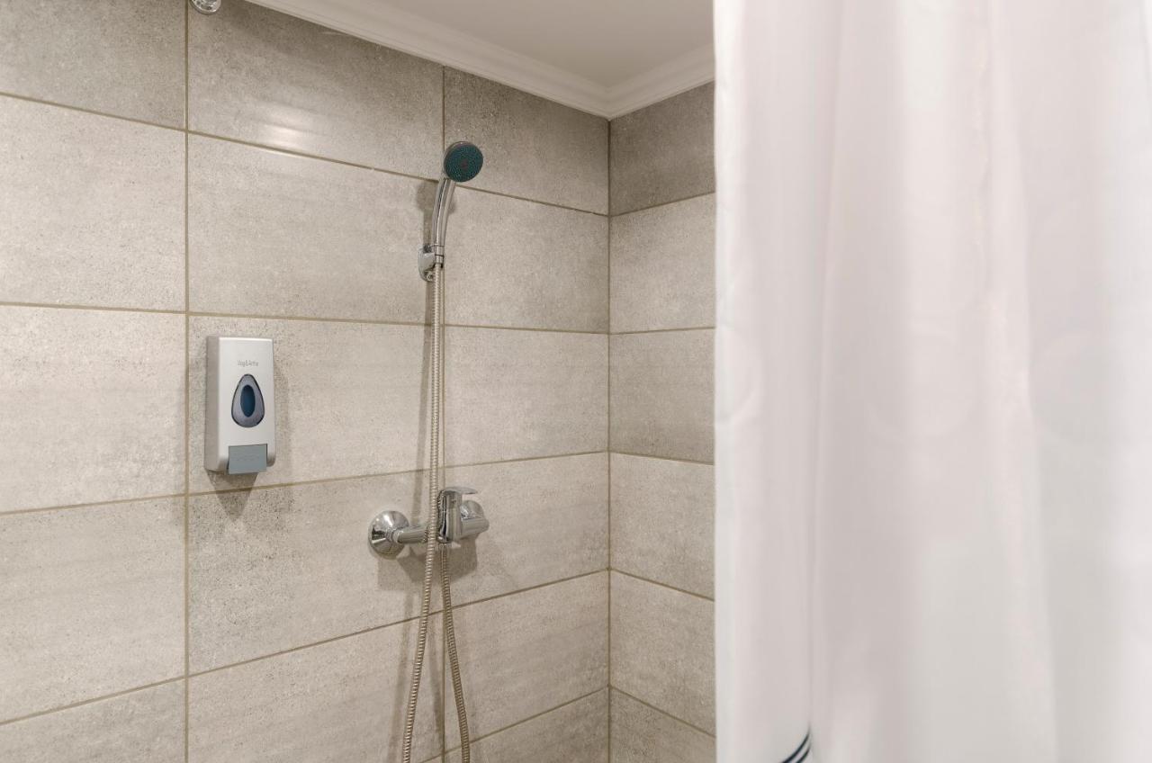 Bartok Aparthotel *