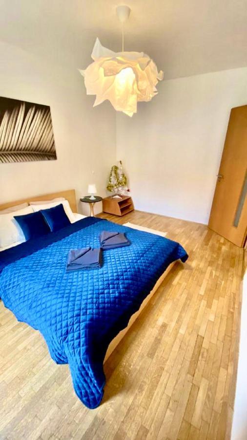Kazinczy-New Development-French Balcony Apartamento