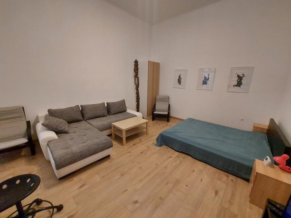 The Only Way Is Up! Apartament *