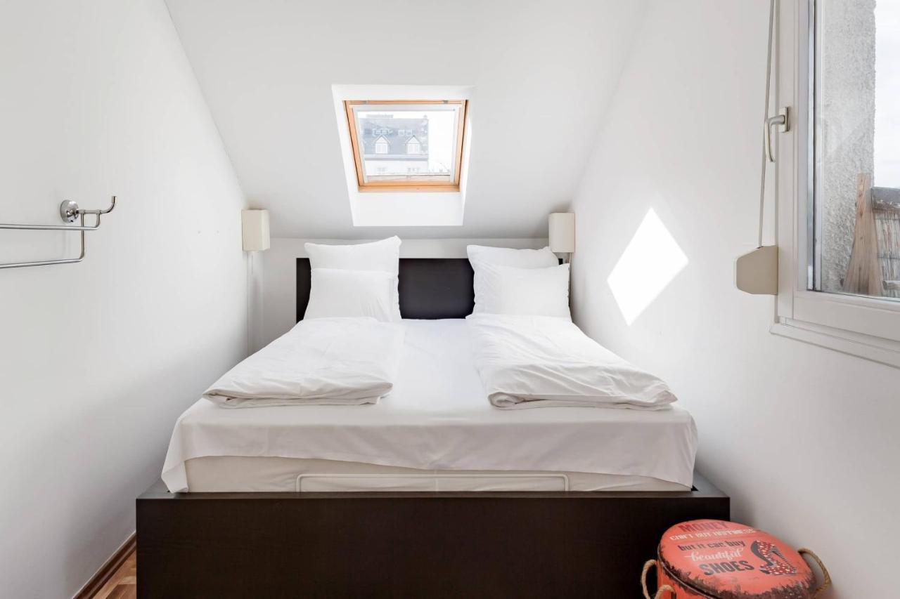 Relax Into Loft Living At A Light-filled Escape Apartment