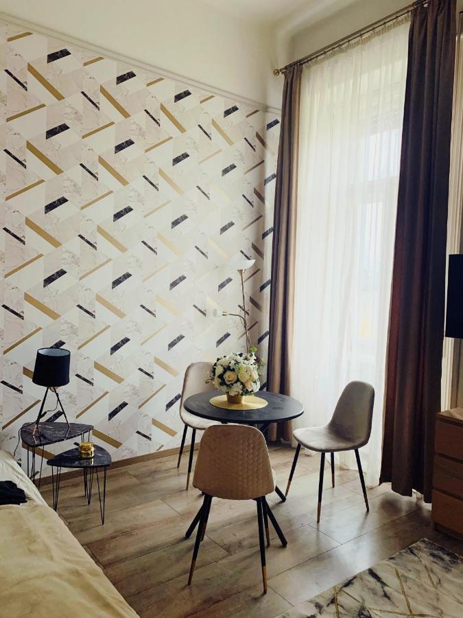 Marble Appartement Boedapest