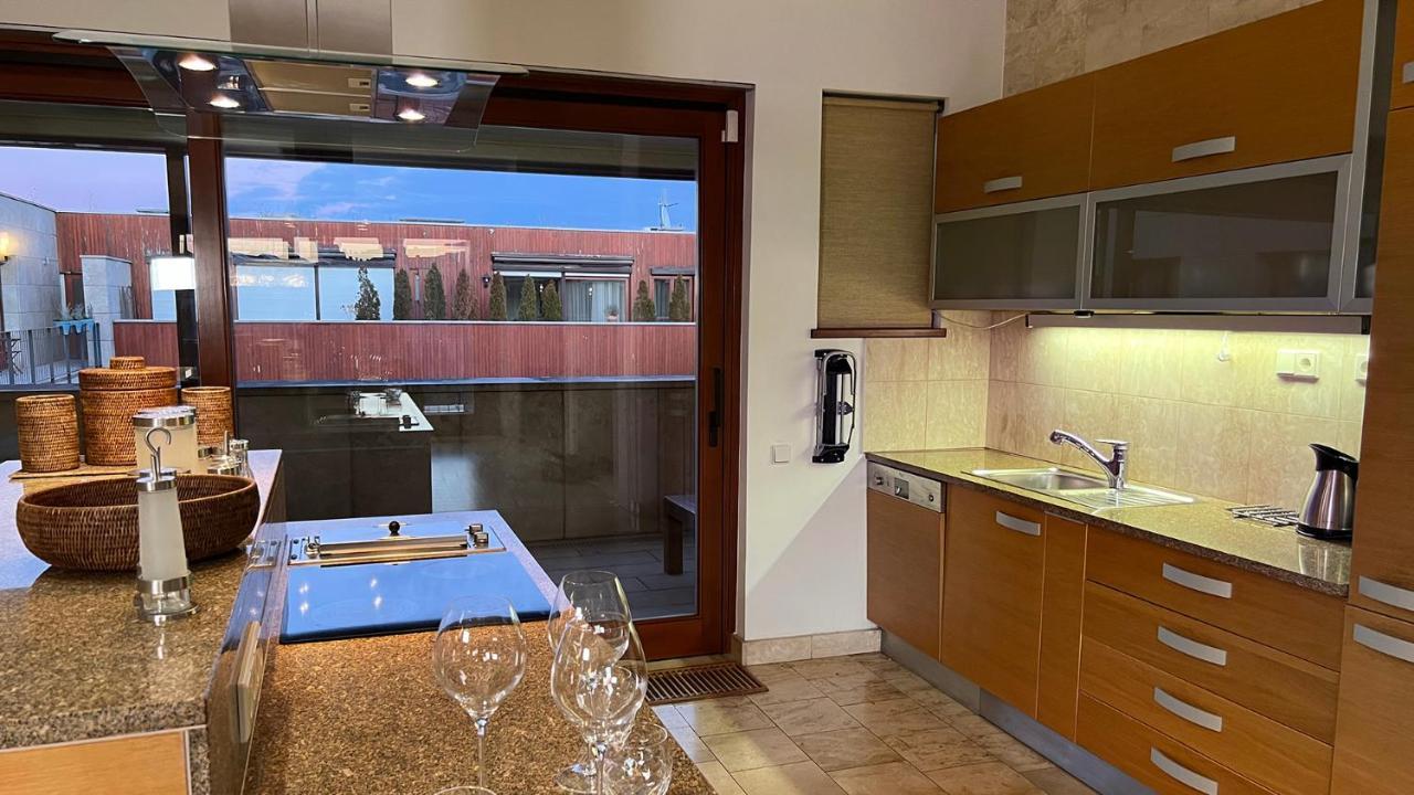 Artemisia Luxury Penthouse