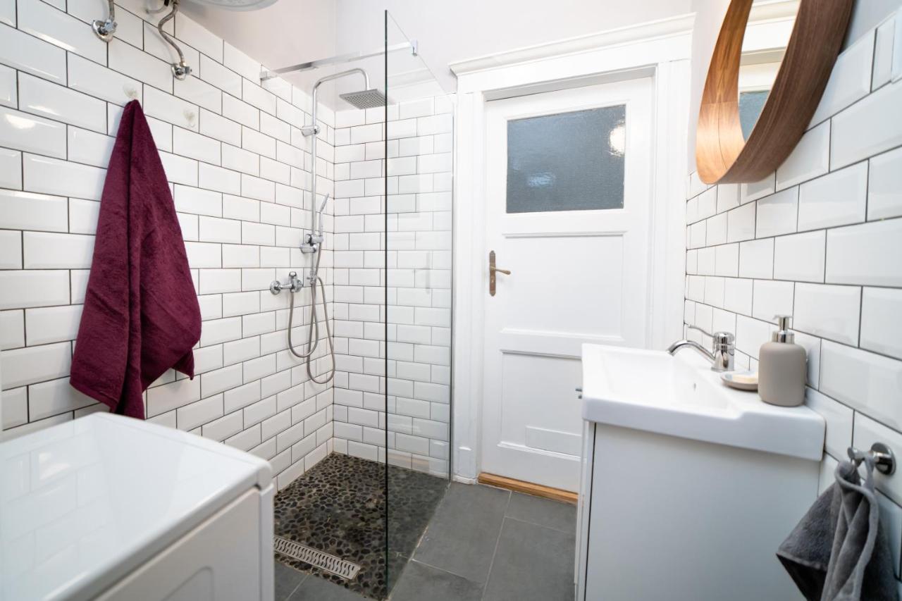 Cozy In Near Gellért Hill Apartamento