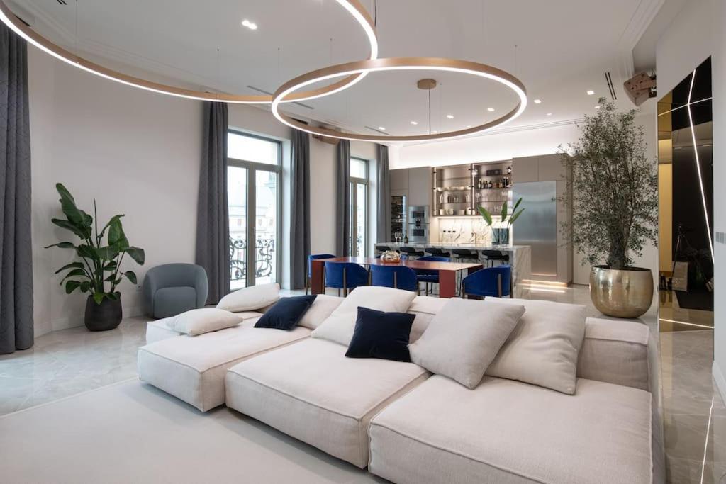 Lägenhet Luxury Penthouse In Downtown *